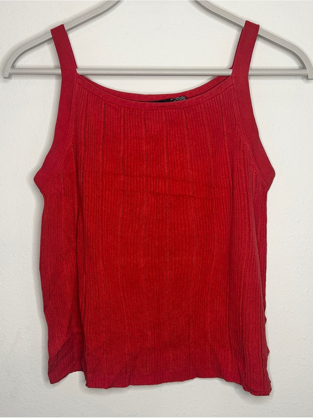 Liz Claiborne Size L 100% Silk Red Ribbed Knit Tank Top with Wide Straps
